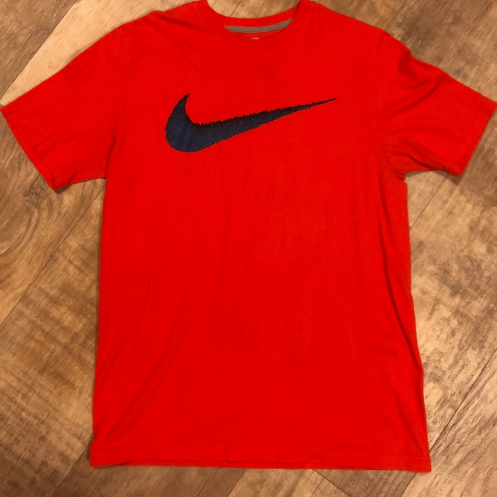 Nike shirt